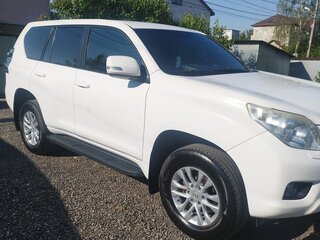 2013 Toyota Land Cruiser Prado 150 Series, белый, 3000000 рублей, вид 1