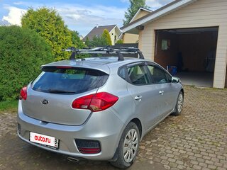 2015 Kia Ceed II Рестайлинг, серебристый, 1150000 рублей, вид 5