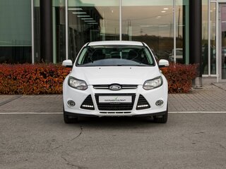 2013 Ford Focus III, белый, 820000 рублей, вид 3