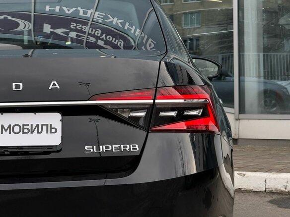 2025 Skoda Superb III Рестайлинг, чёрный, 3290000 рублей - вид 14