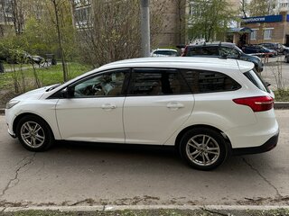 2018 Ford Focus III Рестайлинг, белый, 700000 рублей, вид 5