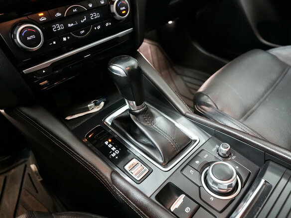 2018 Mazda 6 III (GJ) Рестайлинг, чёрный, 2266000 рублей - вид 18