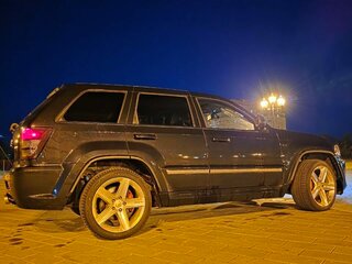 2008 Jeep Grand Cherokee SRT8 III (WK), чёрный, 2000000 рублей, вид 4