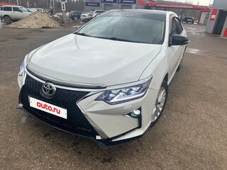 2015 Toyota Camry VII (XV50) Рестайлинг, белый, 1900000 рублей, вид 2