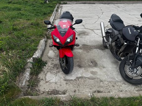 2006 Honda CBR 600F, красный, 600000 рублей, вид 3