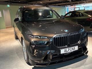 2025 Alpina XB7 G07 Рестайлинг, чёрный, 23610000 рублей, вид 1