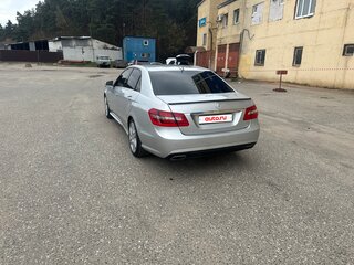 2010 Mercedes-Benz E-Класс 300 IV (W212, S212, C207), серебристый, 1600000 рублей, вид 5