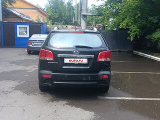 2012 Kia Sorento II, чёрный, 1650000 рублей, вид 3