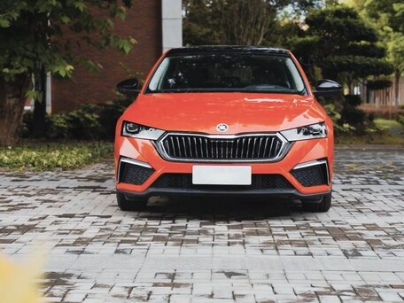 2022 Skoda Octavia IV (A8), красный, 2150222 рублей, вид 2
