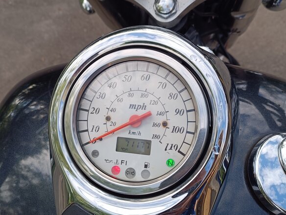 2005 Suzuki Boulevard C50, серый, 430000 рублей - вид 5