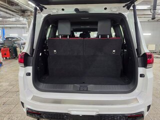 2024 Toyota Land Cruiser 300 Series, белый, 14600000 рублей, вид 5