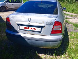 2002 Skoda Octavia I (A4) Рестайлинг, серебристый, 150000 рублей, вид 4