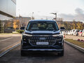 2023 Audi Q6 50 TFSI, чёрный, 6299777 рублей - вид 3