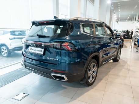 2026 Geely Okavango I Рестайлинг, синий, 3993990 рублей, вид 2