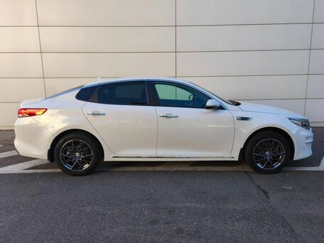 2018 Kia Optima IV, белый, 1970000 рублей, вид 4