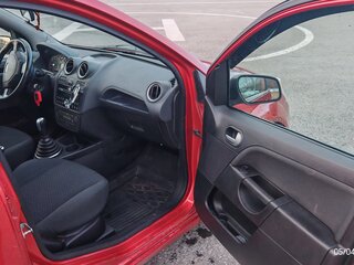 2006 Ford Fiesta Mk5, красный, 360000 рублей, вид 4