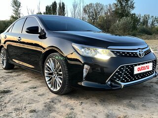 2017 Toyota Camry US Market VII (XV50) Рестайлинг, чёрный, 2350000 рублей, вид 1