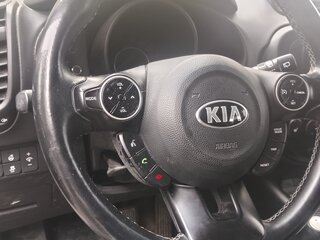 2018 Kia Soul II Рестайлинг, белый, 1600000 рублей, вид 3