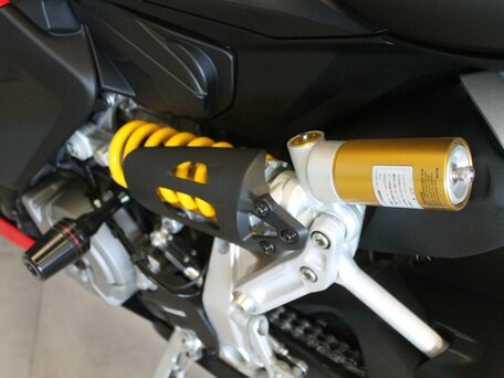 2023 Ducati Streetfighter V2, красный, 1585000 рублей, вид 4