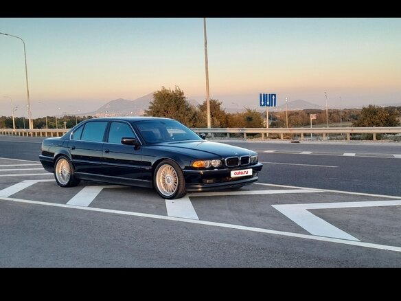 2001 BMW 7 серии 740Li III (E38) Рестайлинг, чёрный - вид 2