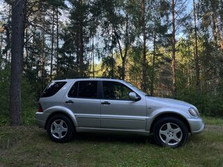 2001 Mercedes-Benz M-Класс AMG 55 AMG I (W163) Рестайлинг, серый, 839000 рублей, вид 2