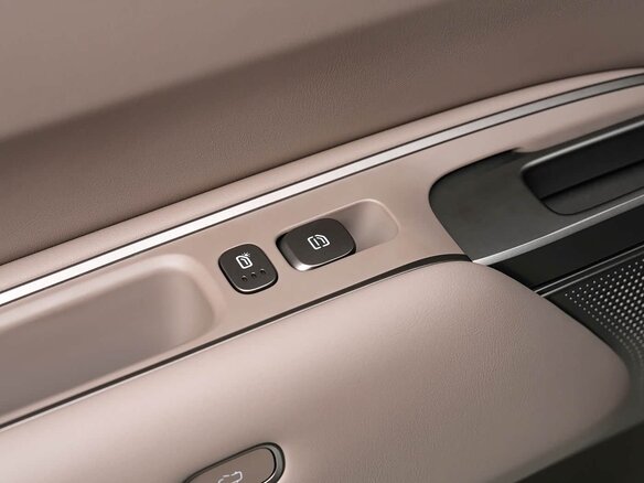 2026 Li Auto (Lixiang) L9 II, бежевый, 11600000 рублей - вид 25
