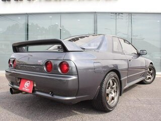 1993 Nissan Skyline GT-R VIII (R32), серый, 7300000 рублей, вид 2