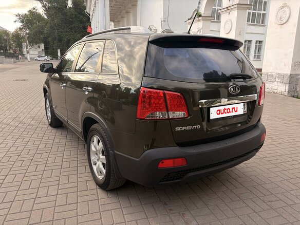 2011 Kia Sorento II, коричневый, 1230000 рублей - вид 4