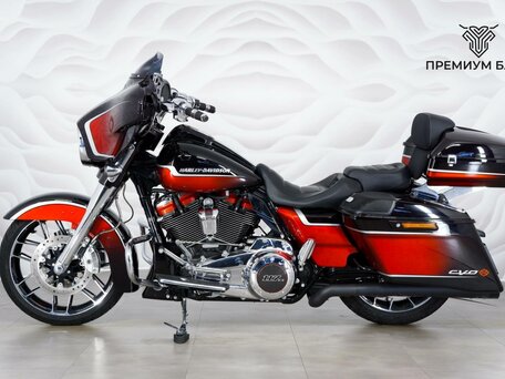 2021 Harley-Davidson CVO Street Glide, чёрный, 2749000 рублей, вид 2