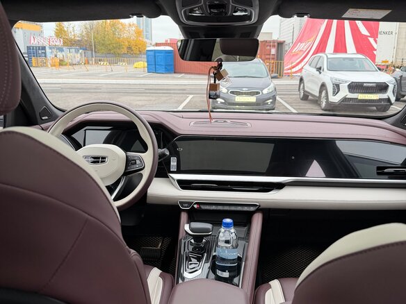 2024 Geely Monjaro (Xingyue L) I Рестайлинг (China Market), белый, 3200000 рублей - вид 15
