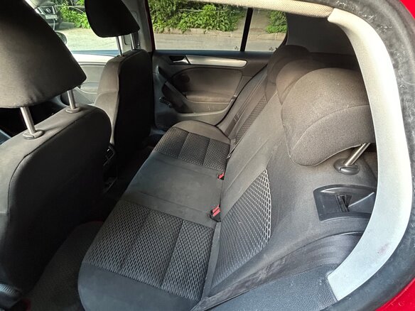 2009 Volkswagen Golf VI, красный, 730000 рублей - вид 20