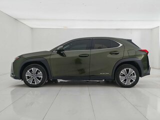 2021 Lexus UX 300e I, зелёный, 2000000 рублей, вид 3