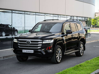 2022 Toyota Land Cruiser 300 Series, чёрный, 8669777 рублей, вид 3