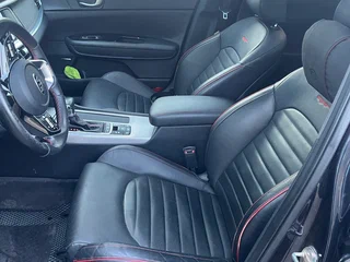 2018 Kia Optima IV Рестайлинг, синий, 1900000 рублей, вид 1