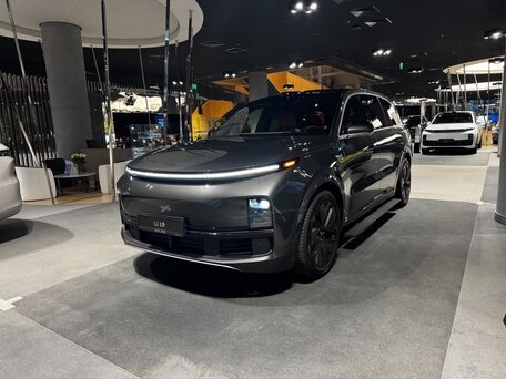 Li Auto (Lixiang) L9 I