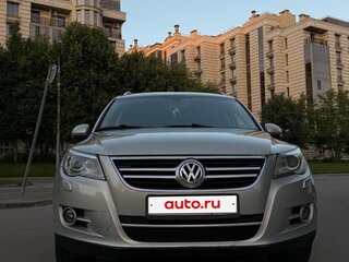 2010 Volkswagen Tiguan I, серебристый, 900000 рублей, вид 2