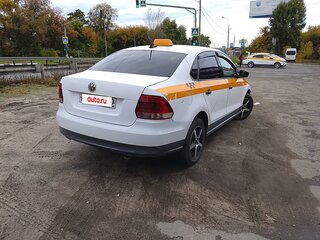2018 Volkswagen Polo V Рестайлинг, белый, 400000 рублей, вид 5
