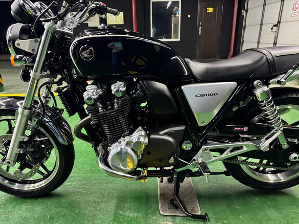 2011 Honda CB 1100, чёрный, 875000 рублей - вид 10