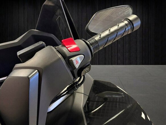 2026 Honda Forza, чёрный, 950000 рублей - вид 9