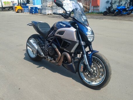 2014 Ducati Diavel, синий, 800000 рублей, вид 5