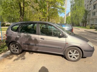 2001 Renault Scenic I Рестайлинг, серебристый, 330000 рублей, вид 2