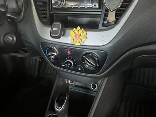 2018 Hyundai Solaris II, жёлтый, 580000 рублей, вид 4