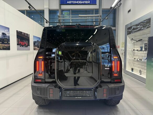 2024 Jetour T2, чёрный, 3250000 рублей - вид 4