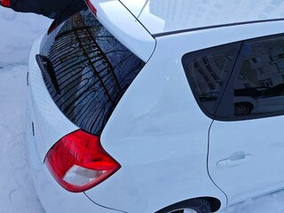 2011 Kia Ceed I Рестайлинг, белый, 715000 рублей, вид 4