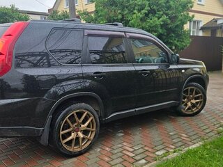 2010 Nissan X-Trail II, чёрный, 999900 рублей, вид 3