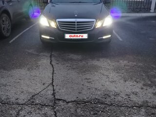 2012 Mercedes-Benz E-Класс 200 7G-Tronic IV (W212, S212, C207), коричневый, 1550000 рублей, вид 2
