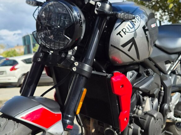 2021 Triumph Trident 660, серый, 820000 рублей - вид 25