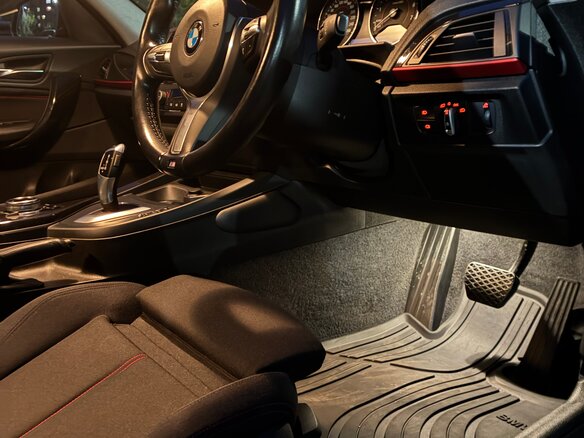 2014 BMW 1 серии 116i II (F20/F21), синий, 1250000 рублей - вид 8