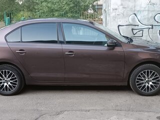 2016 Volkswagen Jetta VI Рестайлинг, коричневый, 960000 рублей, вид 5