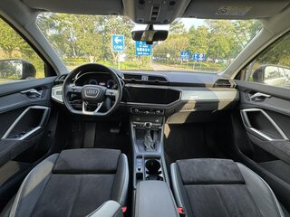 2023 Audi Q3 35 TFSI II (F3), серый, 2490000 рублей, вид 5